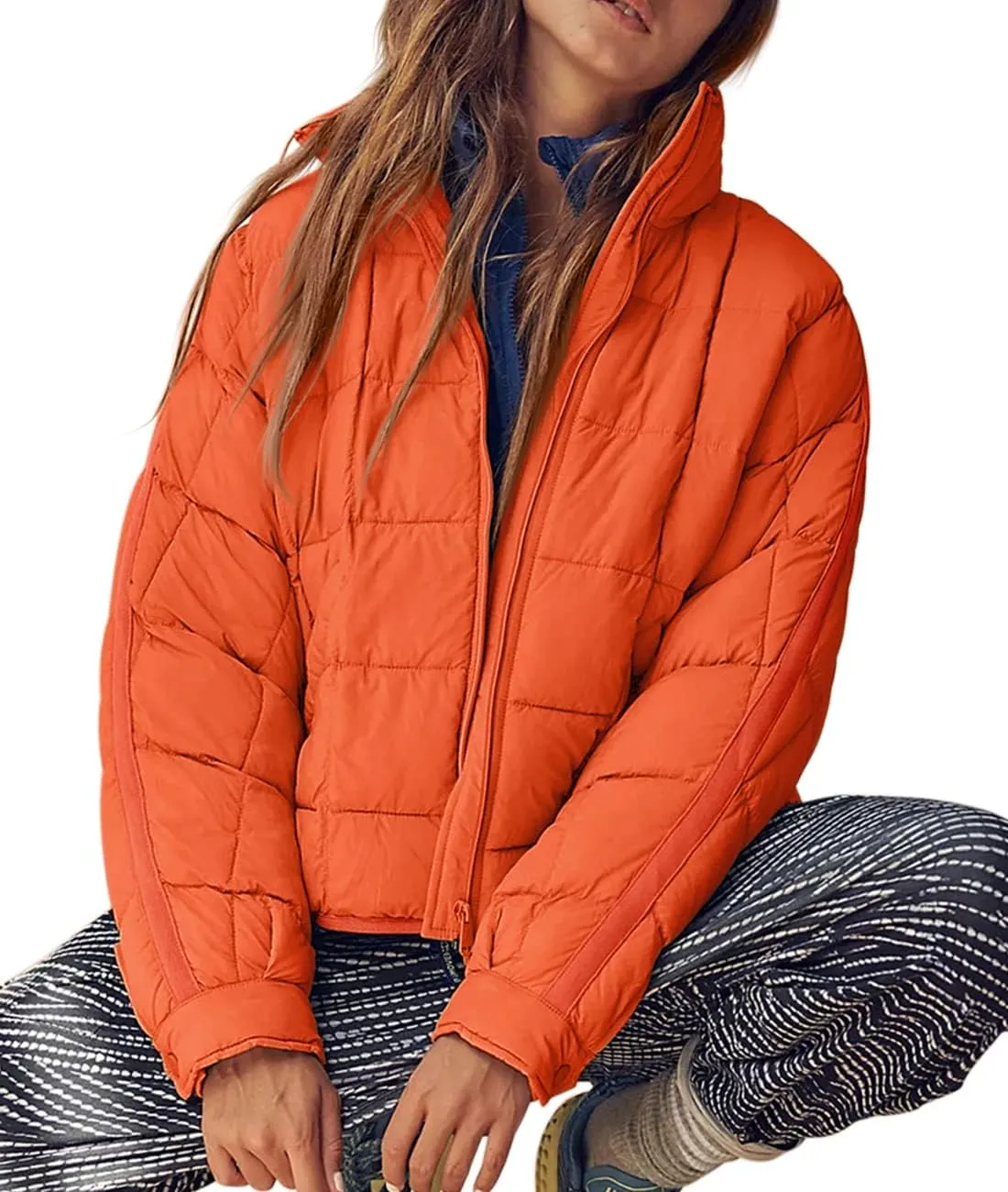 Aiopr Women's Oversized Lightweight Down Coat Long Sleeve Zip Packable Short Puffer Jackets