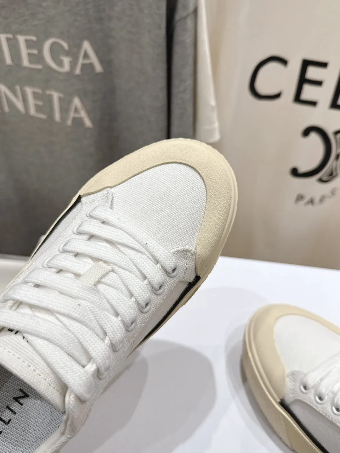 Canvas Celine 25C CELINE Trainer Discounted rates Sneaker Risk-free White 236763