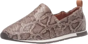 Gentle Souls by Kenneth Cole Women's Luca A-line Loafer