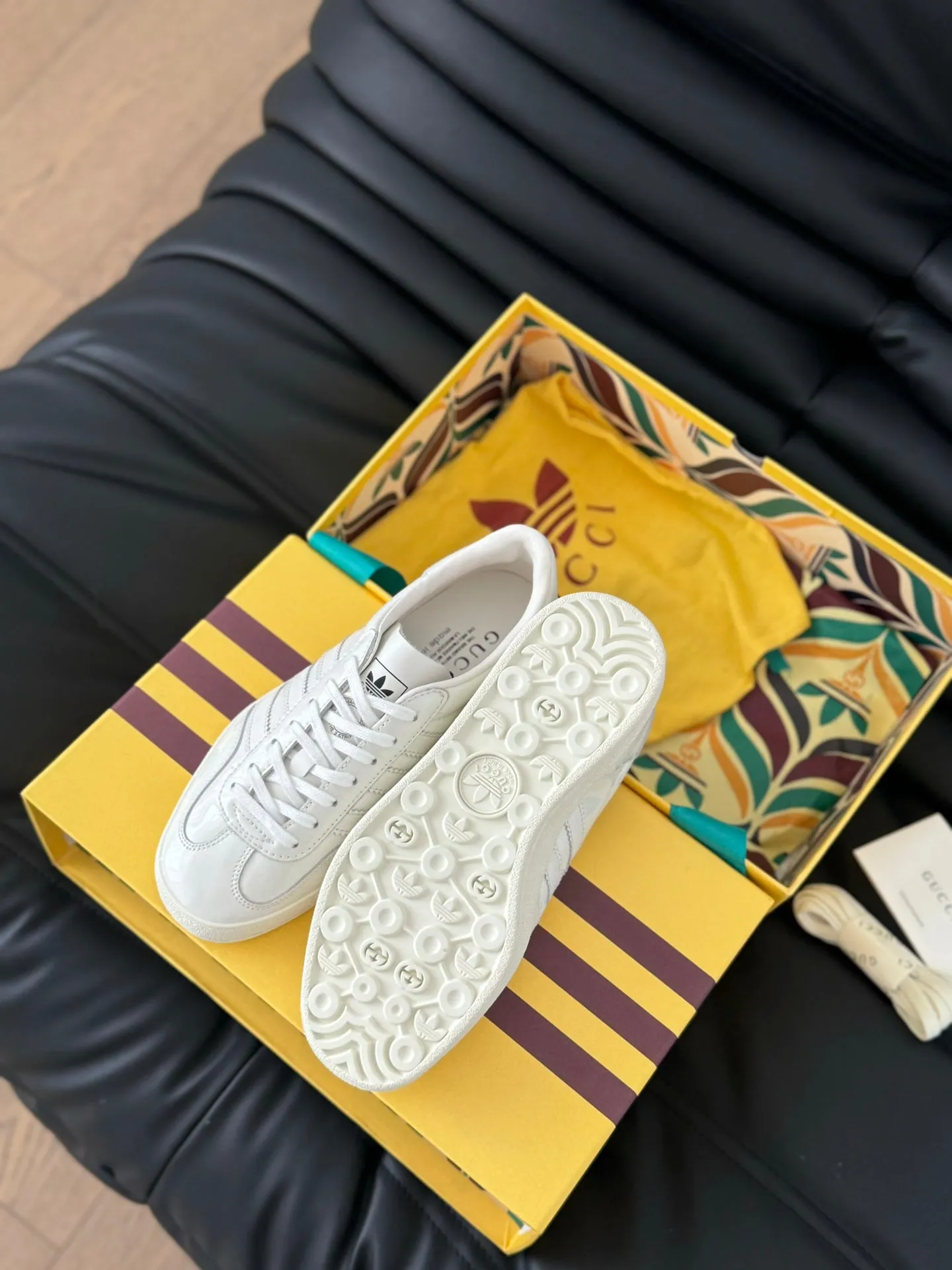 Hassle-free CALFSKIN GG GAZELLE & WHITE ADIDAS Gucci SNEAKER Energy-efficient