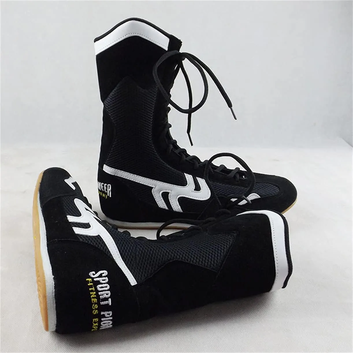 High Top Boxing Shoes, Ladies Kickboxing Fighting Sneakers Lightweight Wrestling Trainer for Women