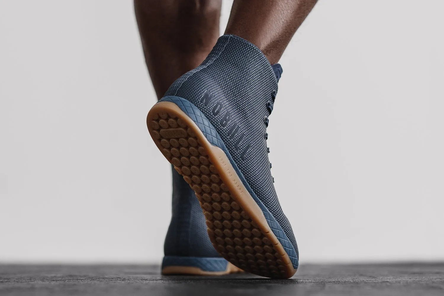 HIGH-TOP NAVY GUM TRAINER (MEN'S)