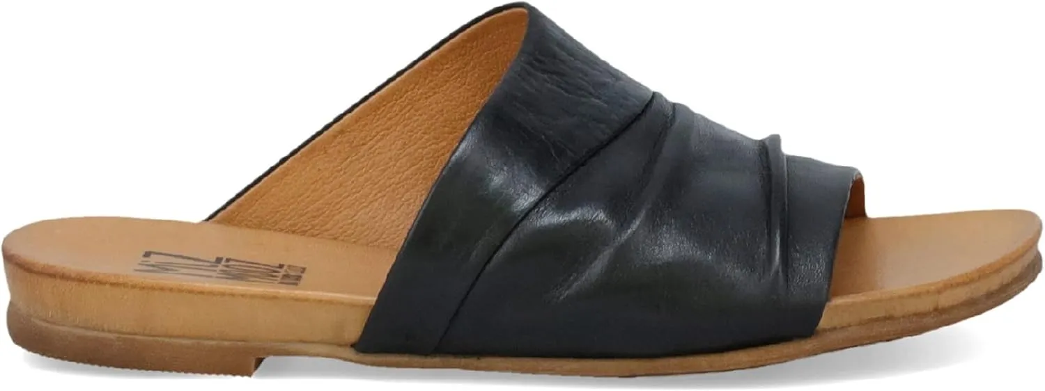Miz Mooz Aria Women's Comfort Sandal