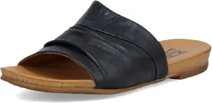 Miz Mooz Aria Women's Comfort Sandal