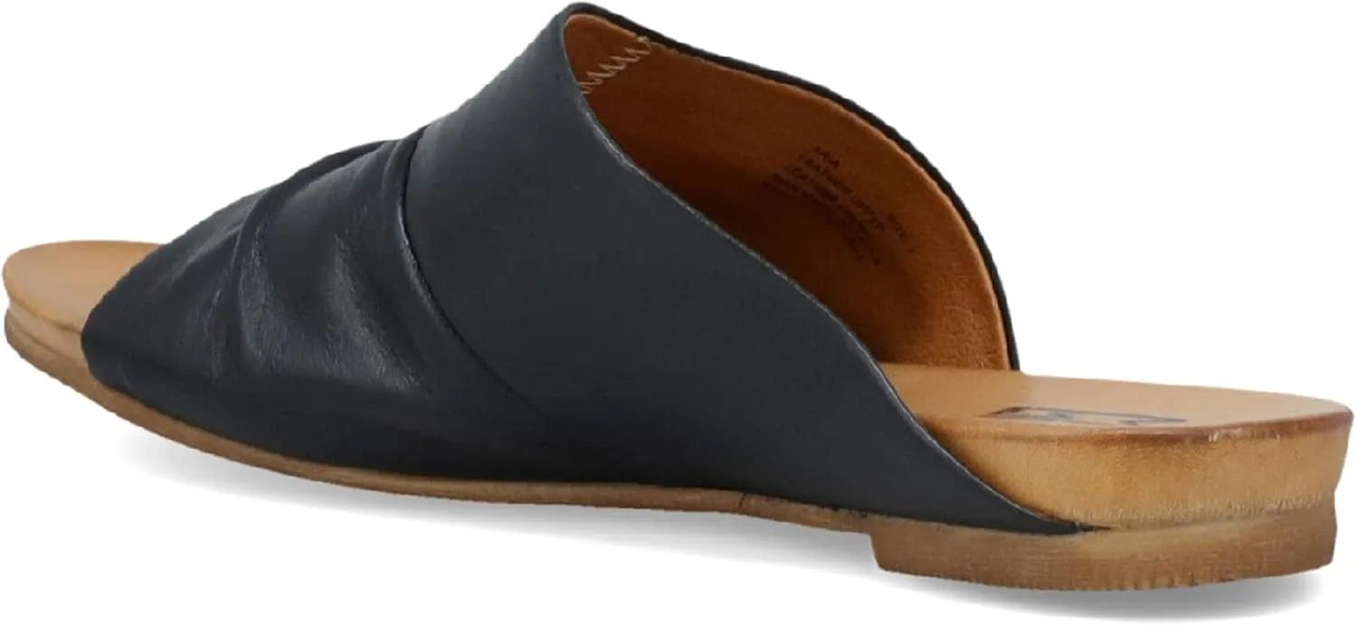 Miz Mooz Aria Women's Comfort Sandal