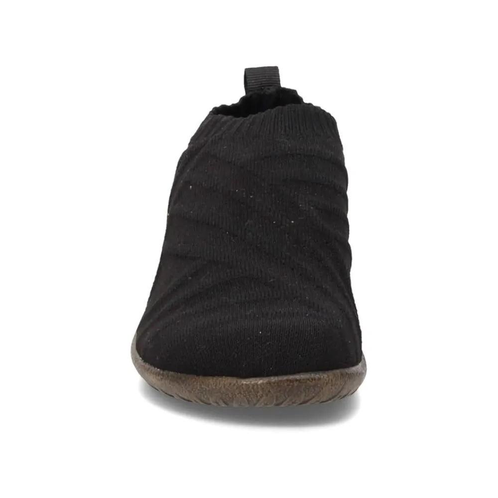 Naot Okahu Black Knit Shoe (Women's)