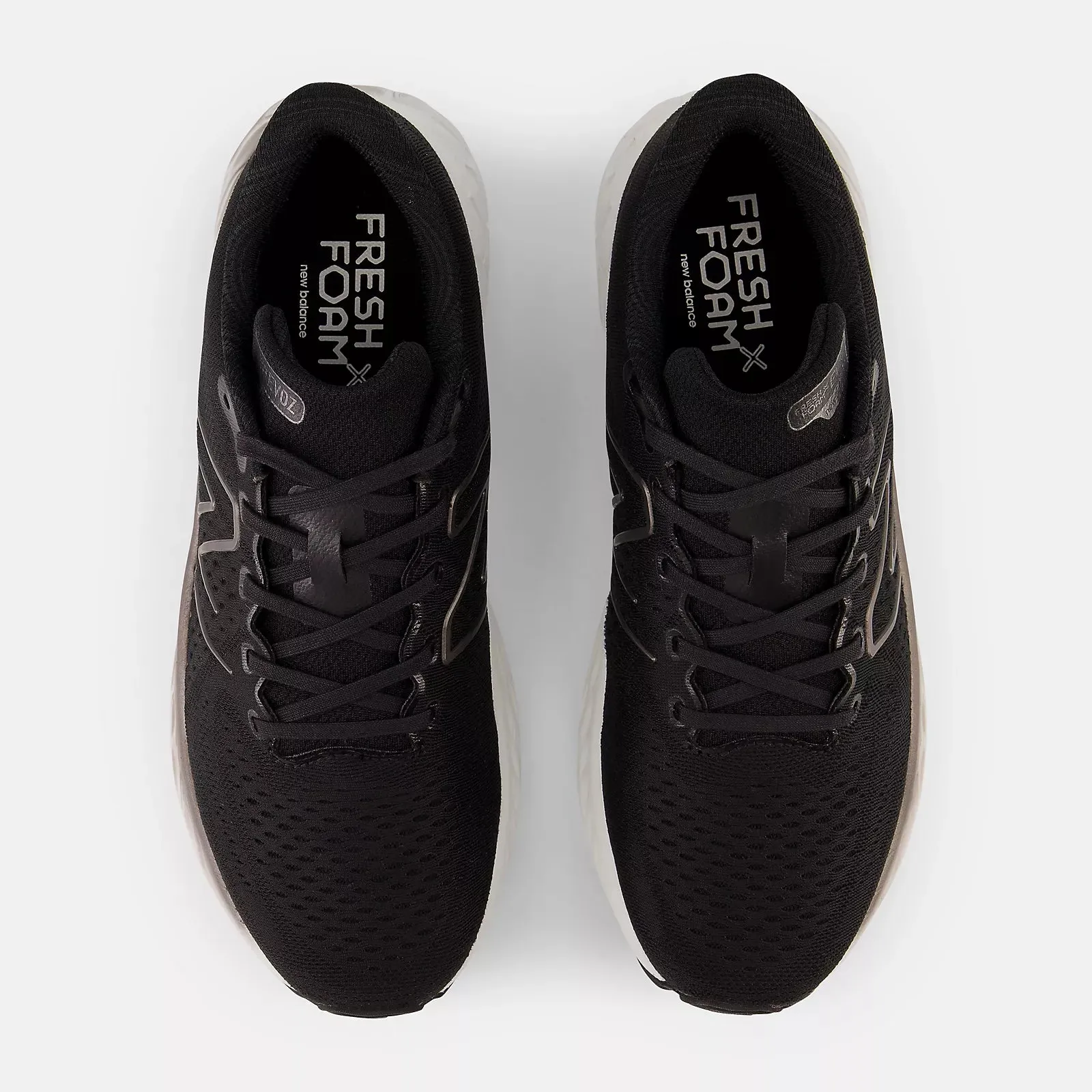 New Balance Mens Fresh Foam X Evoz v3