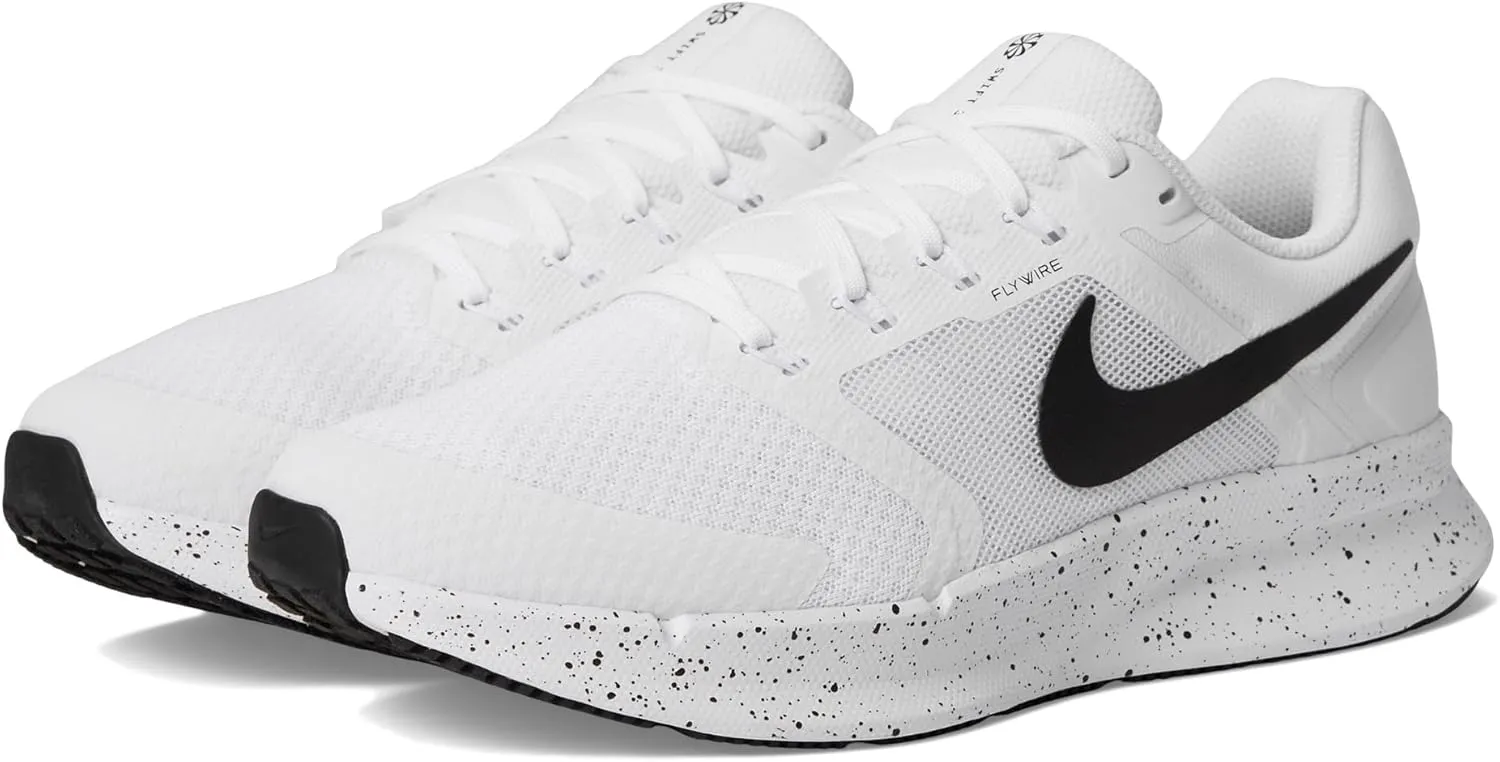 Nike Women's Run Swift 3 Sneaker