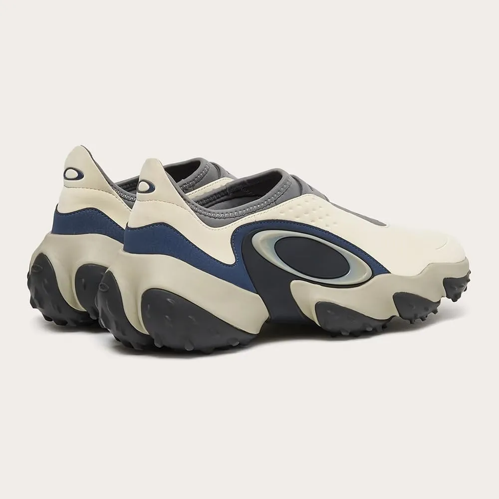 Oakley Men's Edge Icon Sneaker