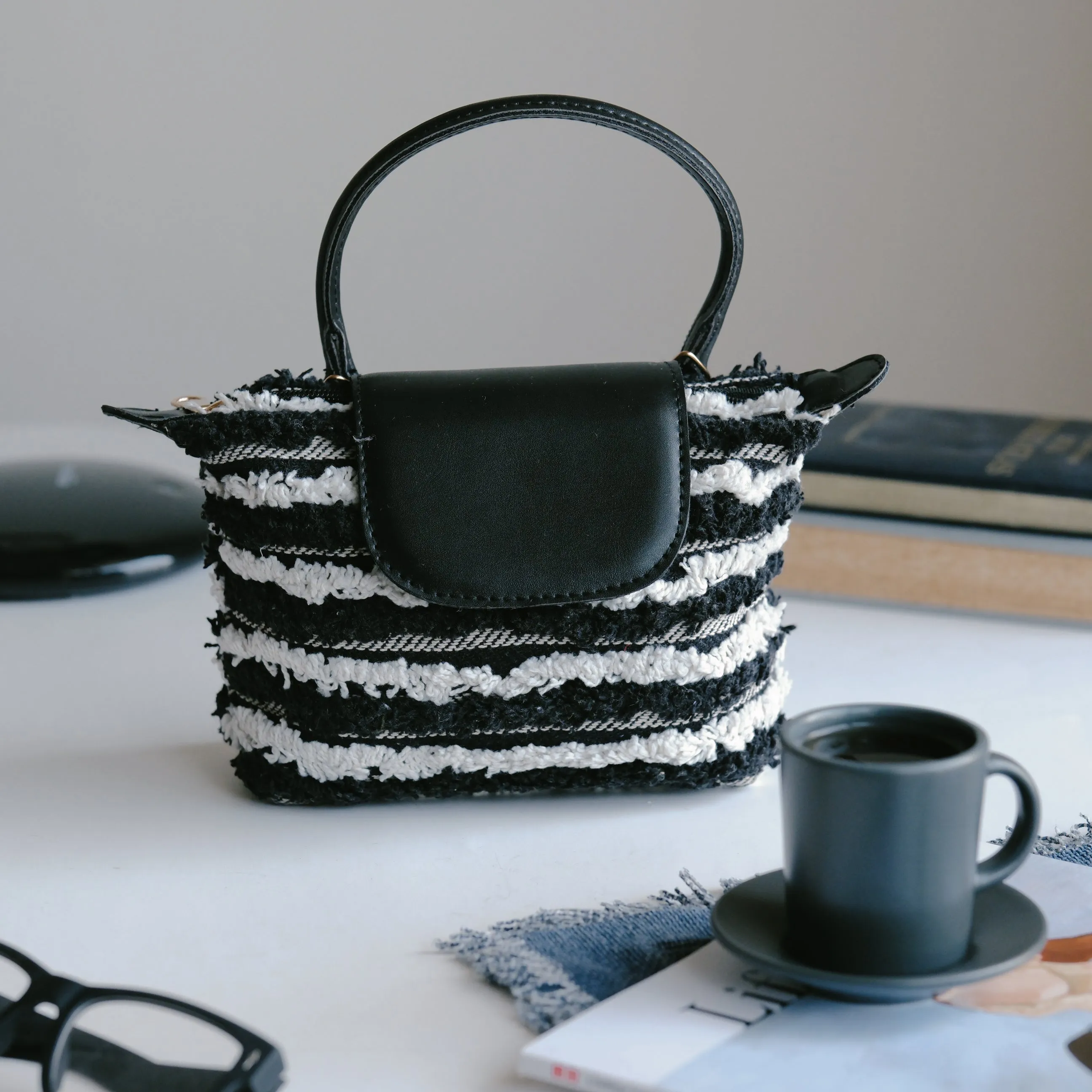 Petit Voyage Sling Bag- Salt and Pepper