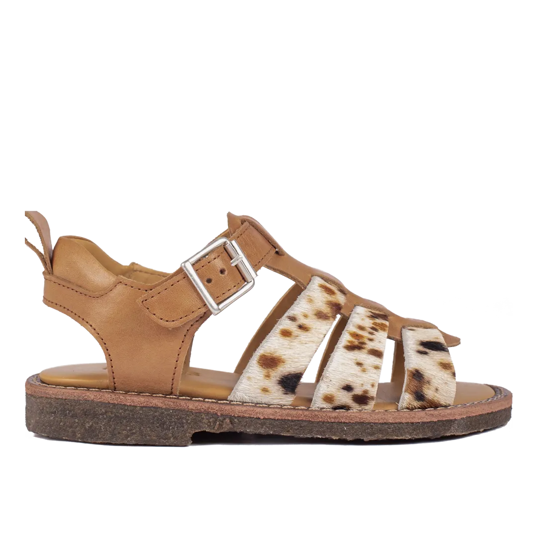 Sandal with buckle and pony details