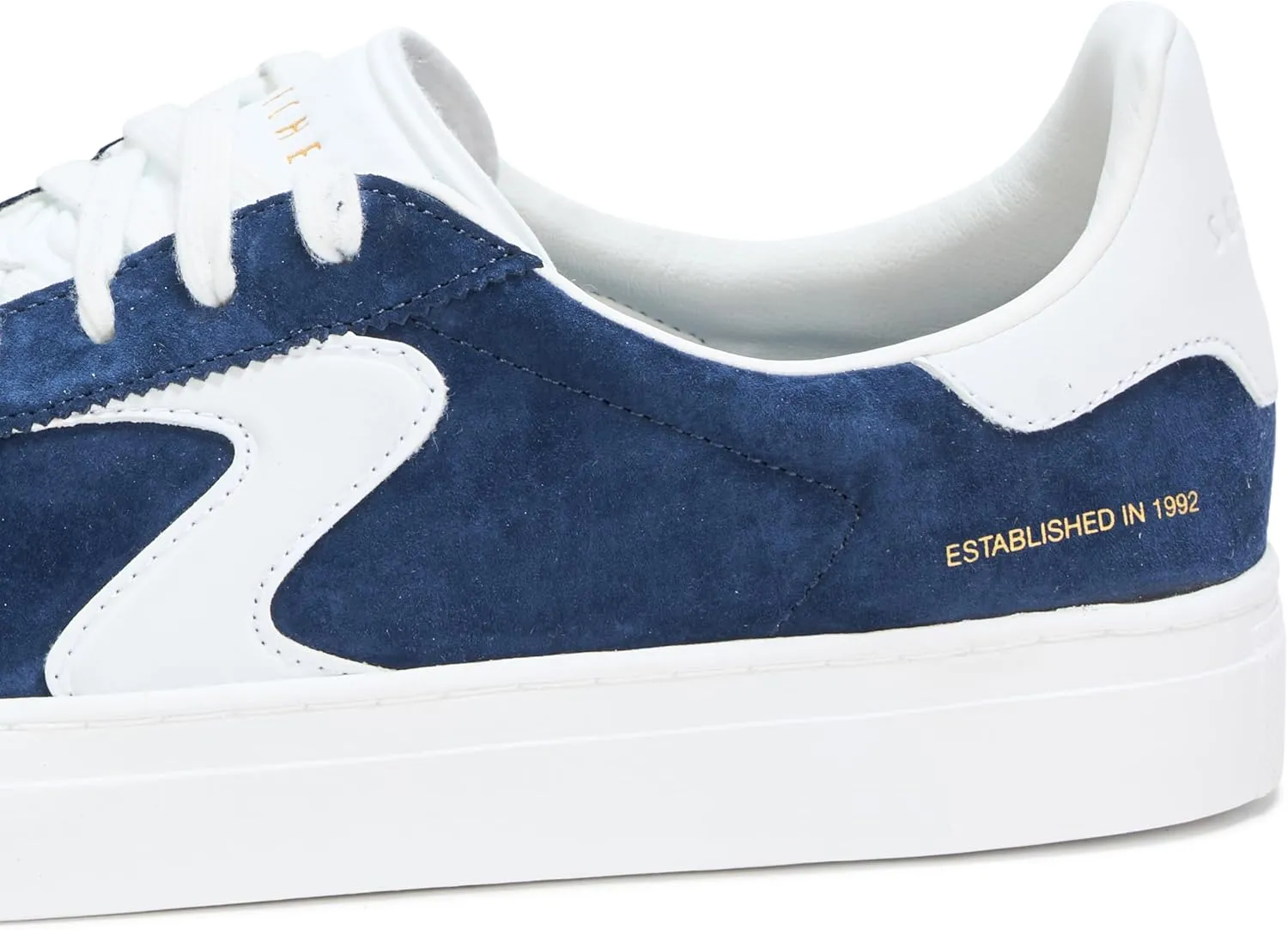 Skechers Men's Arch Fit Legend-Hamor Sneaker