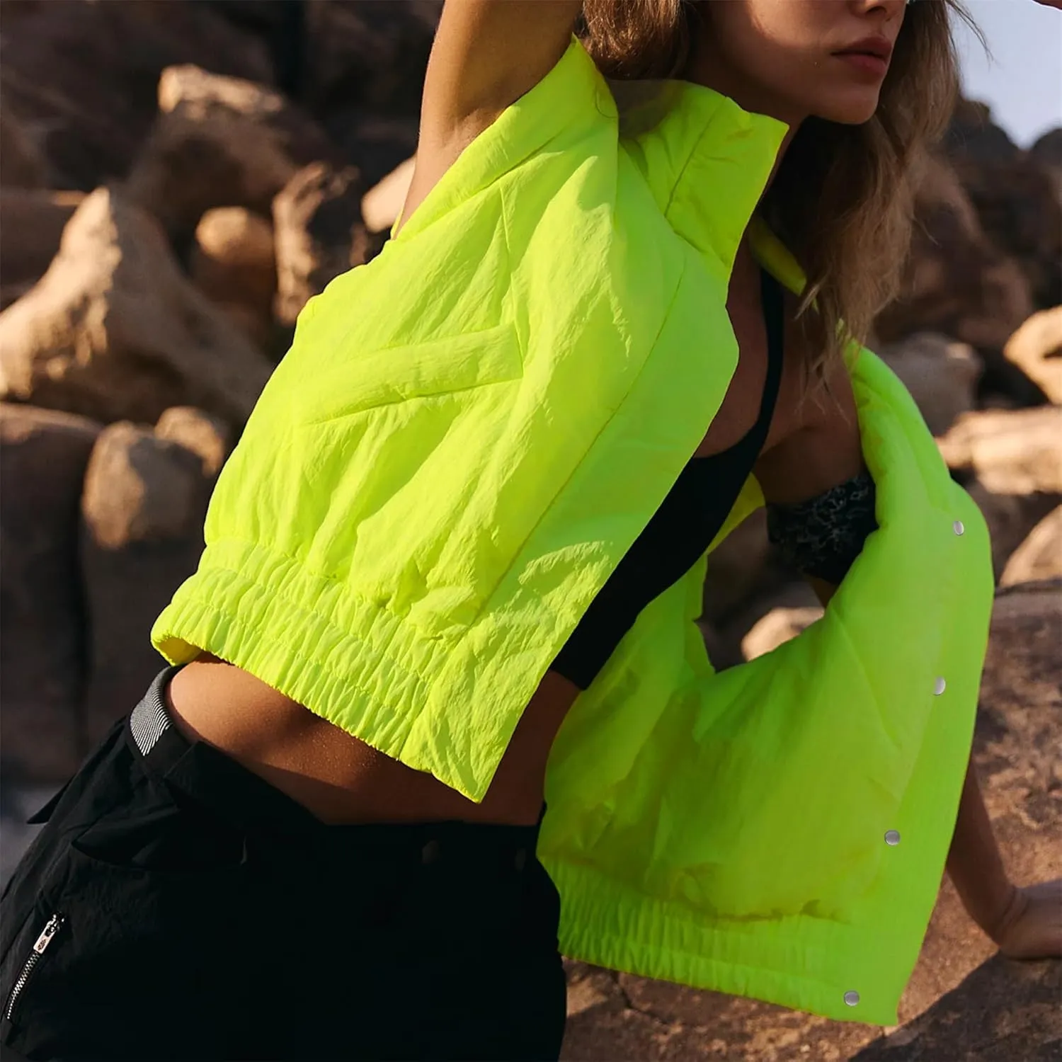 Songling Womens Cropped Puffer Vest High Neck Lightweight Mujer Quilted Puffy Vests Fall Jacket 2024 with Pockets