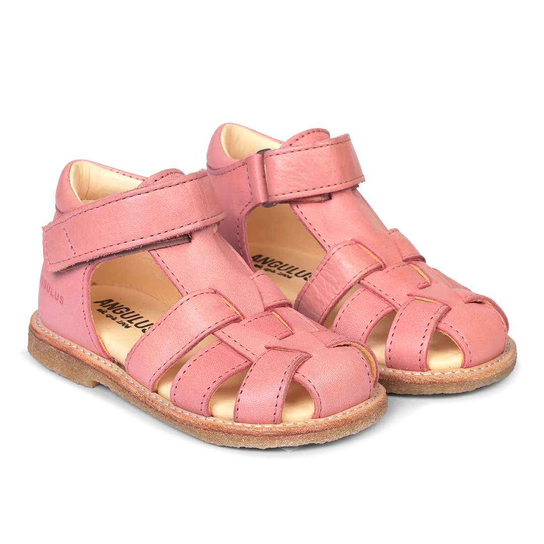 Starter sandal with velcro closure