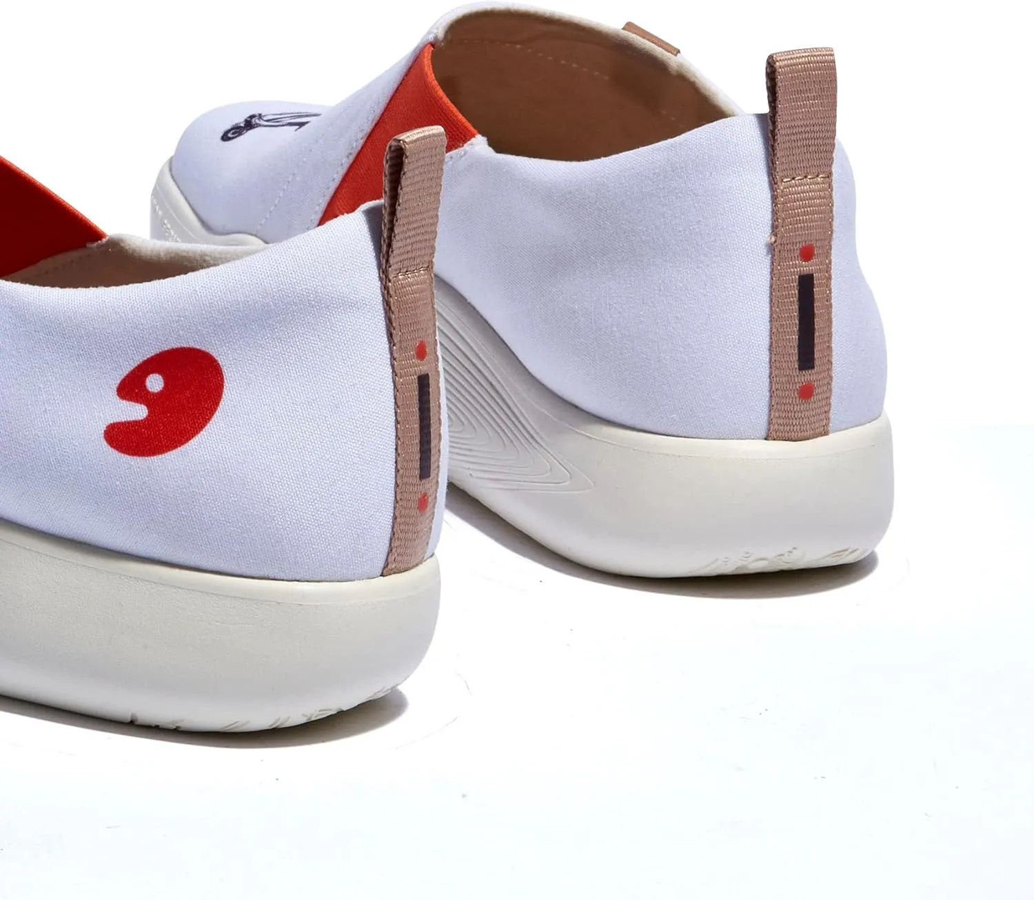 UIN Women's Walking Shoes Art Travel Slip On Casual Lightweight Fashion Sneaker Toledo Ⅹ
